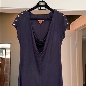 Beautiful navy dress !!